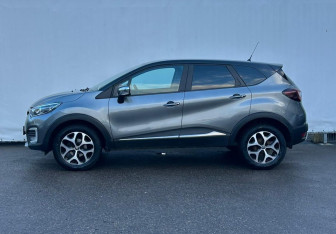 Подержанный автомобиль Renault Kaptur 2017 года (8 фото)