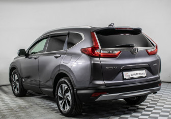 Подержанный автомобиль Honda CR-V 2017 года (7 фото)