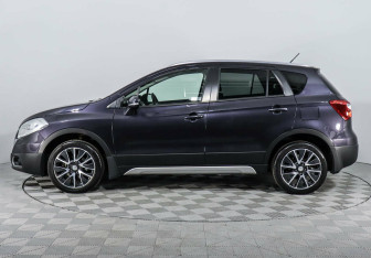 Подержанный автомобиль Suzuki SX4 Hatchback 2014 года (3 фото)