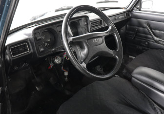 Подержанный автомобиль LADA (ВАЗ) 2105 1999 года (5 фото)