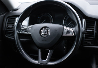 Подержанный автомобиль Skoda Kodiaq 2019 года (15 фото)