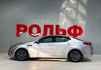 Подержанный автомобиль Kia Optima Sedan 2011 года (6 фото)