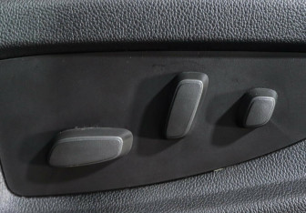 Подержанный автомобиль Chevrolet Tahoe 2016 года (16 фото)