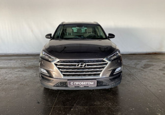 Подержанный автомобиль Hyundai Tucson 2019 года (2 фото)