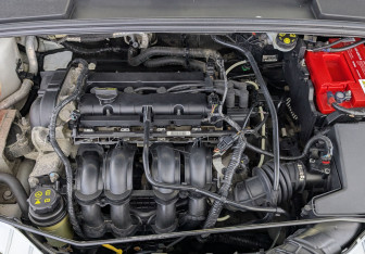 Подержанный автомобиль Ford Focus Hatchback 2017 года (9 фото)