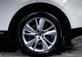 Подержанный автомобиль Infiniti FX 2012 года (15 фото)