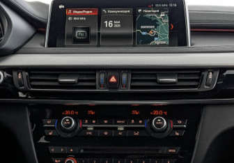 Подержанный автомобиль BMW X6 2019 года (17 фото)