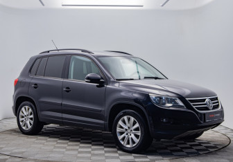 Подержанный автомобиль Volkswagen Tiguan 2011 года (7 фото)