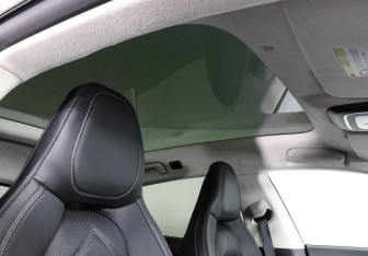 Подержанный автомобиль Zeekr 001 2023 года (12 фото)