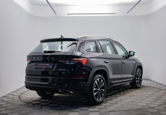 Подержанный автомобиль Skoda Kodiaq 2023 года (5 фото)