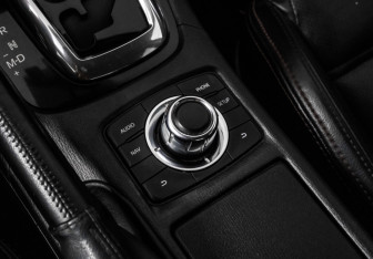 Подержанный автомобиль Mazda 6 Sedan 2014 года (14 фото)