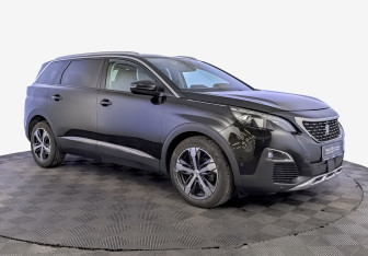 Подержанный автомобиль Peugeot 5008 Suv 2018 года (3 фото)