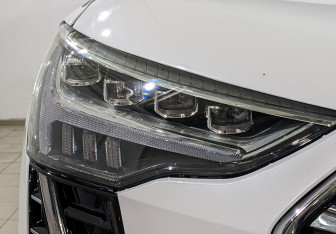 Подержанный автомобиль Haval Jolion 2023 года (10 фото)