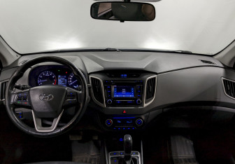 Подержанный автомобиль Hyundai Creta 2016 года (22 фото)