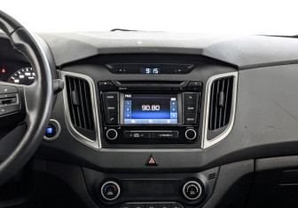 Подержанный автомобиль Hyundai Creta 2016 года (17 фото)