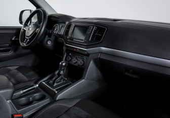 Подержанный автомобиль Volkswagen Amarok 2017 года (9 фото)