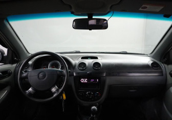 Подержанный автомобиль Chevrolet Lacetti Hatchback 2007 года (9 фото)