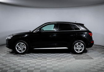 Подержанный автомобиль Audi Q5 2017 года (8 фото)
