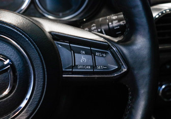 Подержанный автомобиль Mazda CX-9 2017 года (28 фото)