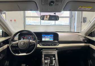 Подержанный автомобиль Evolute i-PRO 2022 года (12 фото)