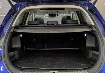 Подержанный автомобиль Hongqi HS5 2024 года (10 фото)