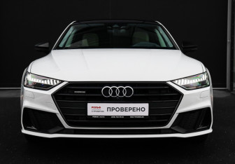 Подержанный автомобиль Audi A7 2021 года (2 фото)