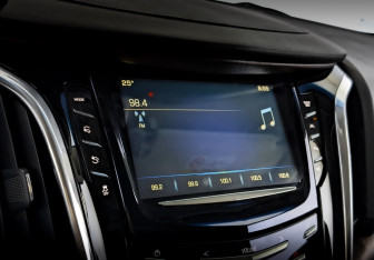 Подержанный автомобиль Cadillac Escalade Suv 2018 года (29 фото)