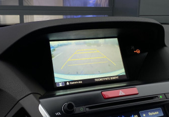 Подержанный автомобиль Acura MDX 2014 года (17 фото)