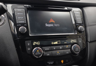 Подержанный автомобиль Nissan Qashqai 2020 года (13 фото)