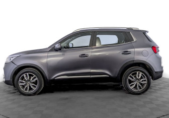 Подержанный автомобиль Chery Tiggo 4 2022 года (7 фото)