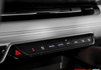 Подержанный автомобиль Geely Monjaro 2023 года (22 фото)