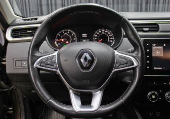 Подержанный автомобиль Renault Arkana 2020 года (17 фото)