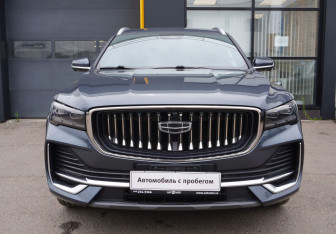 Подержанный автомобиль Geely Monjaro 2024 года (2 фото)