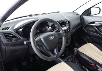 Подержанный автомобиль LADA (ВАЗ) Vesta Sedan 2020 года (9 фото)