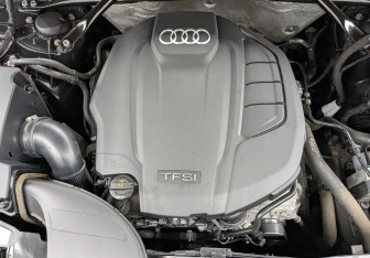 Подержанный автомобиль Audi Q5 2020 года (9 фото)