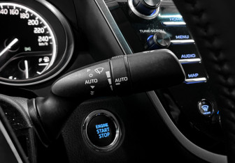 Подержанный автомобиль Toyota Camry Sedan 2020 года (22 фото)