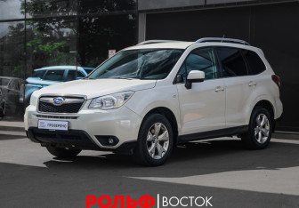 Подержанный автомобиль Subaru Forester Suv 2014 года (1 фото)