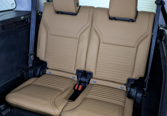 Подержанный автомобиль Land Rover Discovery 2018 года (29 фото)