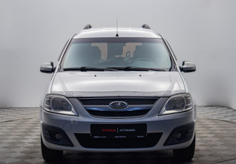 Подержанный автомобиль LADA (ВАЗ) Largus Wagon 2013 года (8 фото)