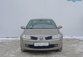 Подержанный автомобиль Renault Megane Sedan 2007 года (2 фото)