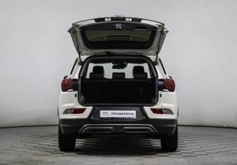 Подержанный автомобиль SsangYong Korando 2019 года (19 фото)