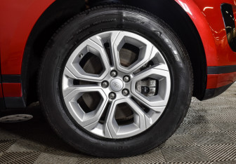 Подержанный автомобиль Land Rover Range Rover Evoque 2019 года (12 фото)