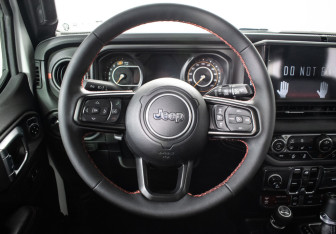 Новый Jeep Wrangler 2024 (17 фото)