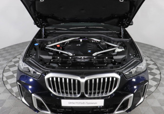 Новый BMW X5 2025 (10 фото)