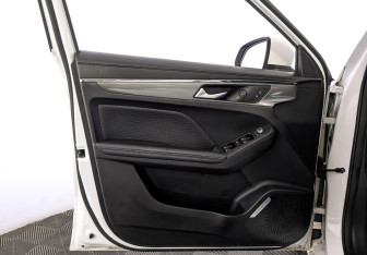 Подержанный автомобиль Haval Jolion 2023 года (19 фото)