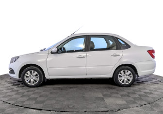 Подержанный автомобиль LADA (ВАЗ) Granta Sedan 2022 года (8 фото)