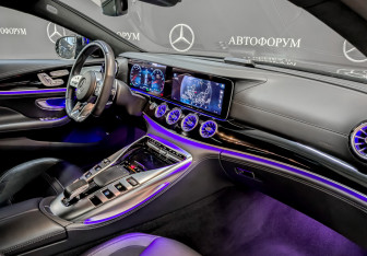Подержанный автомобиль Mercedes-Benz AMG GT Liftback 2021 года (11 фото)