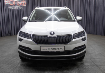 Подержанный автомобиль Skoda Karoq 2020 года (2 фото)