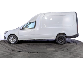 Подержанный автомобиль LADA (ВАЗ) Granta Wagon 2023 года (8 фото)
