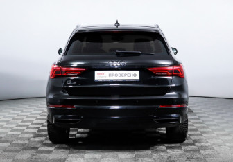 Подержанный автомобиль Audi Q3 2020 года (6 фото)